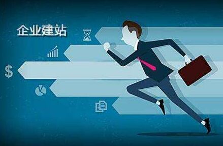 绿草场上的惊心对抗：一场关于勇气、技艺与热爱的较量